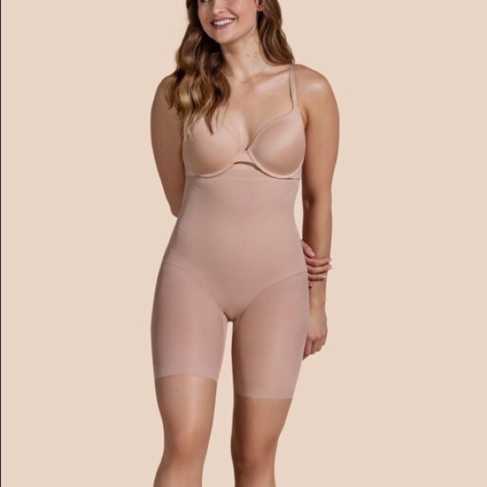 HoneyLove Sculptwear High-waisted Shaping Shorts